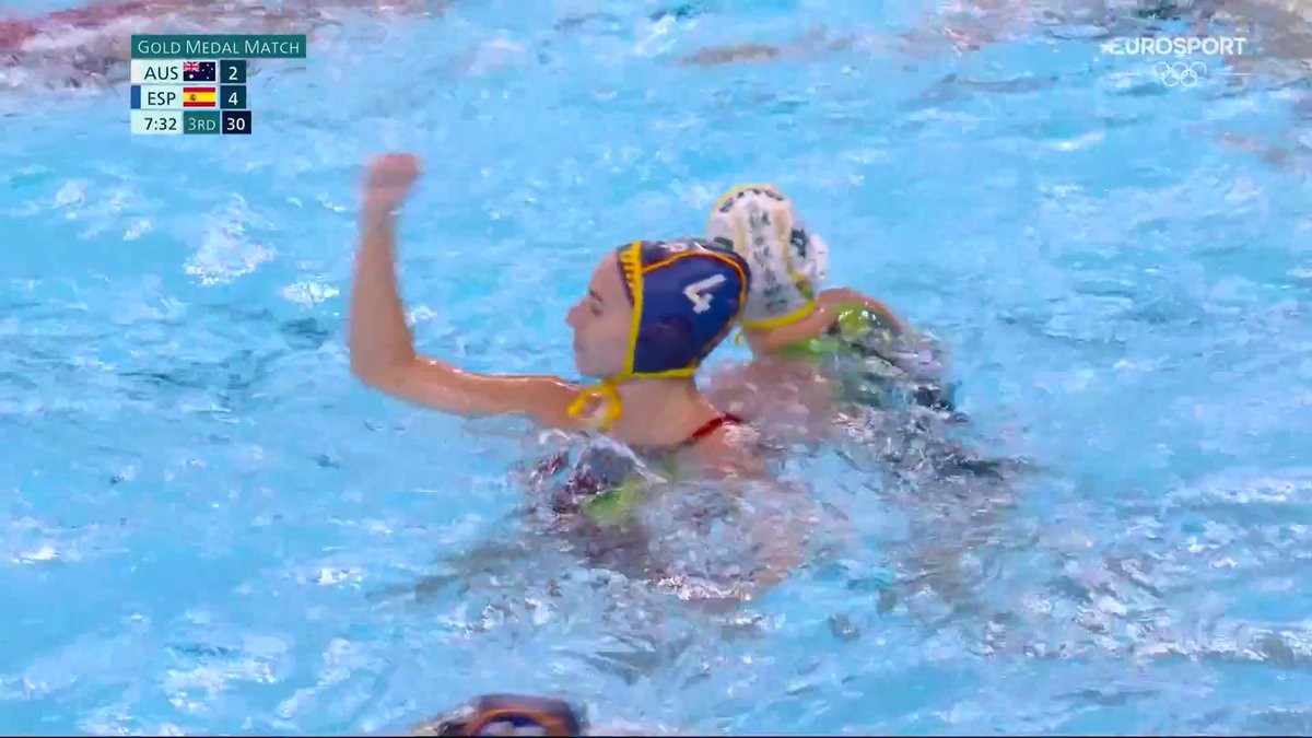 🚨 ¡¡¡España se proclama CAMPEONA OLÍMPICA 🥇 de waterpolo ♀️ en #Paris2024!!! 🤽‍♀️ España 🇪🇸 gana por 11-9 a Australia 🇦🇺 con 4 goles de Bea Ortiz y 3 de Maica García. 🥇 ¡Segunda selección española que gana el ORO OLÍMPICO tras el hockey en 1992!