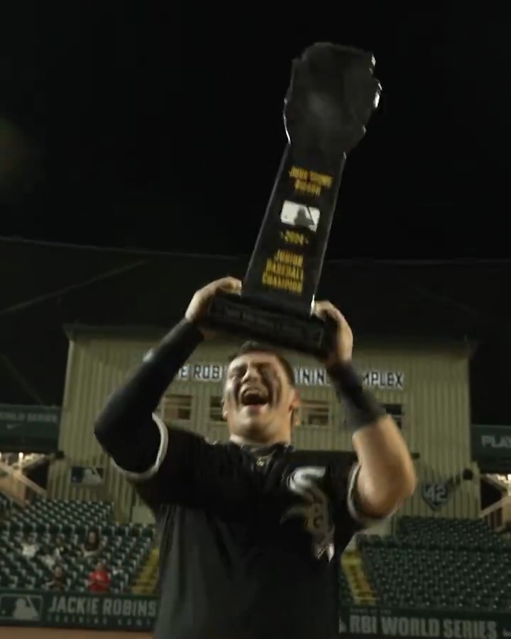 Last night was a movie 🤩🎬🏆 Relive the best moments from the NIKE RBI WORLD SERIES SENIOR DIVISION CHAMPIONSHIP ⚾️‼️