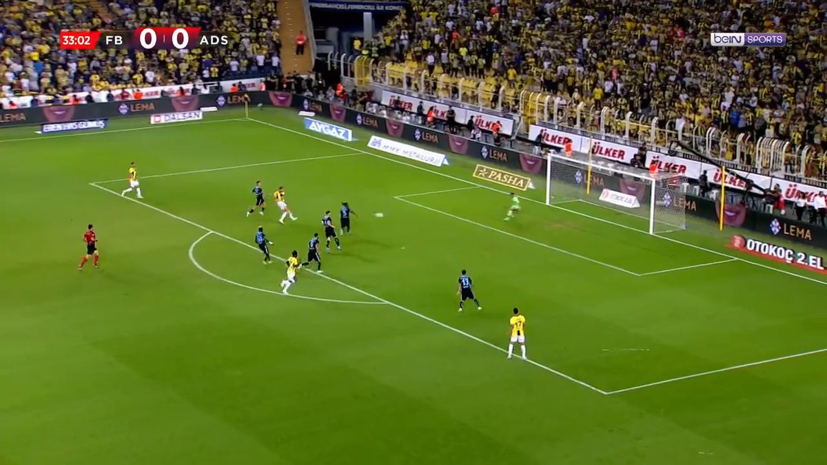 Saint-Maximin’in pasında Dzeko’nun plasesi galibiyeti getirdi. ✅
