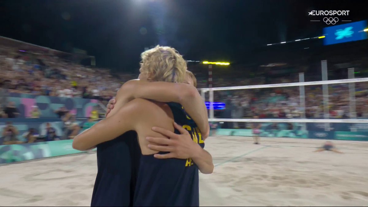 OS-GULD I BEACHVOLLEYBOLL! 😍🇸🇪 David Åhman och Jonatan Hellvig besegrar Tyskland i två raka set och tar Sveriges första guld i beachvolleyboll någonsin.