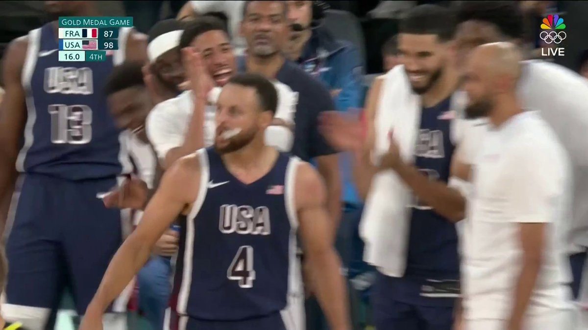 "THE GOLDEN DAGGER!" Steph Curry that is utterly ridiculous. 🤯 #ParisOlympics | 📺 NBC and Peacock