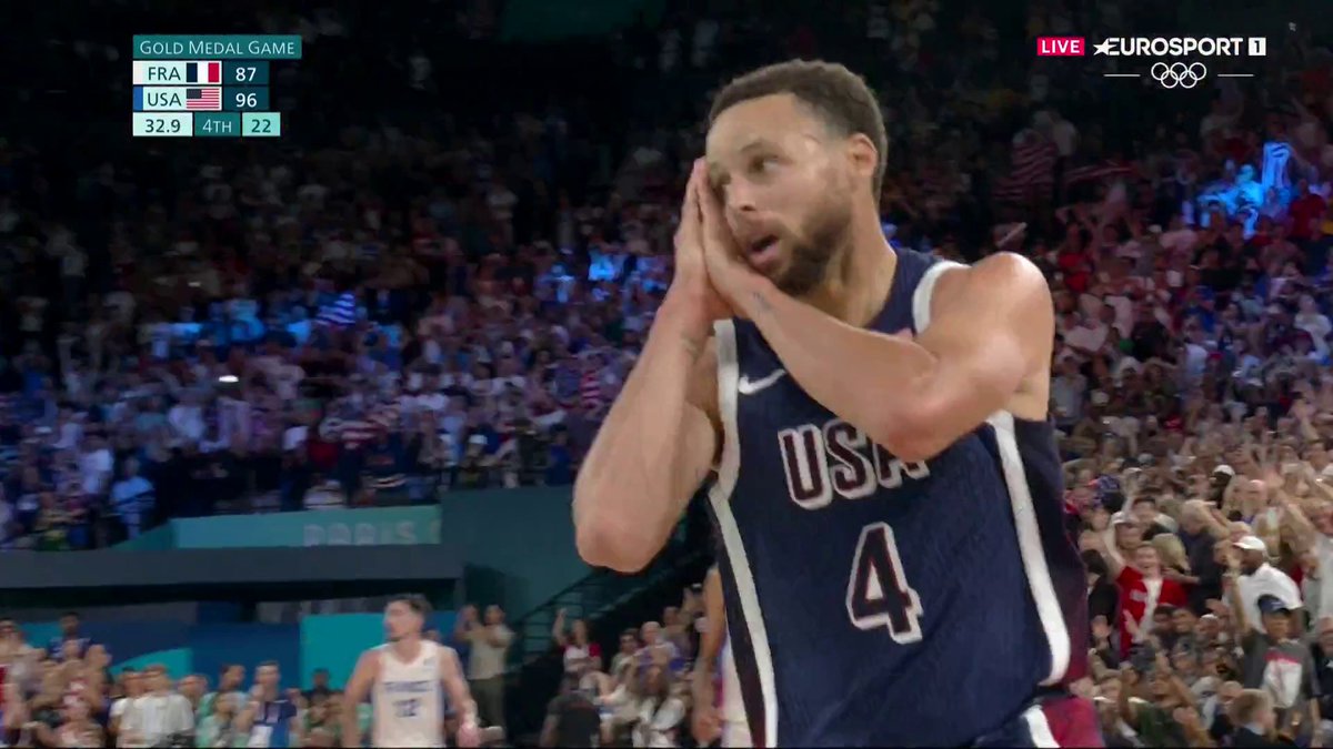 Steph Curry ha deciso che voleva vincere l'oro: ILLEGALE 🤯 #homeoftheolympics #paris2024 #Curry