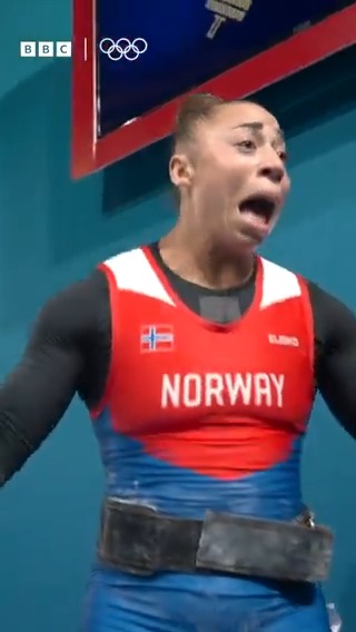 When you don't realise that you've won Olympic gold ๐ฒ #BBCOlympics #Paris2024 #Olympics