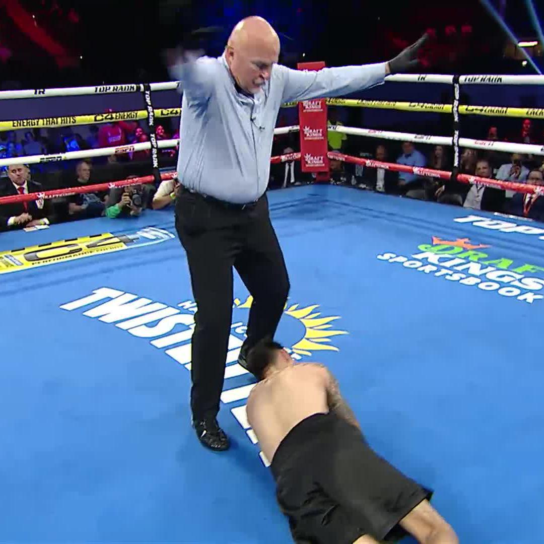 'KID DYNAMITE' MAKES QUICK WORK OF CAMACHO 💥