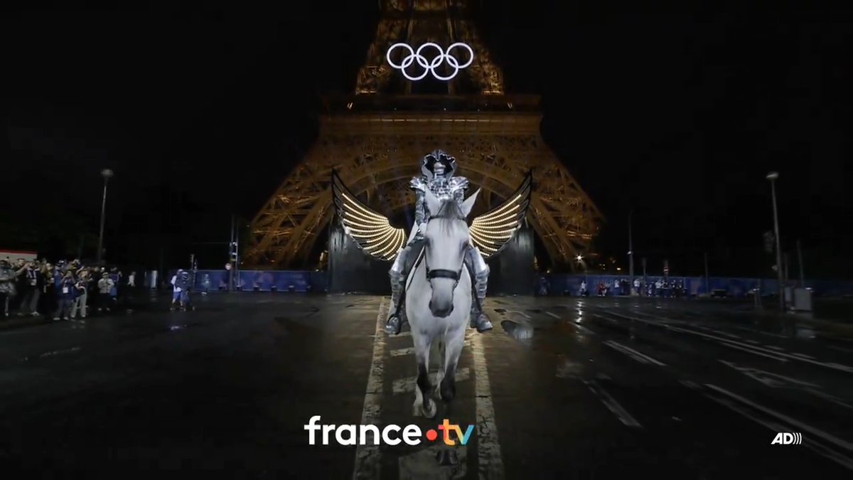 🇫🇷😢 La magnifique bande-annonce de France 2 pour la cérémonie de clôture des #JO2024, avec en fond la chanson « Imagine » de John Lennon reprise par Juliette Armanet. 🥹 RDV ce soir 21h pour clôturer ces JO historiques au Stade de France ! 🙌