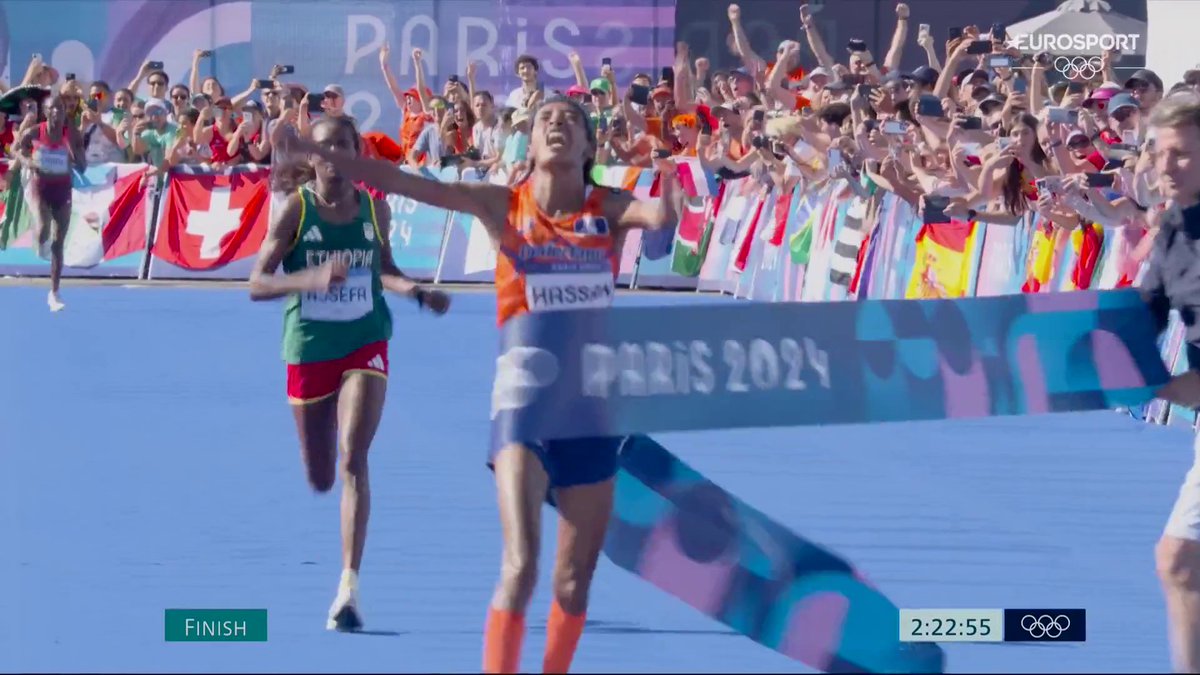 🔥🇫🇷 | GOUD VOOR SIFAN HASSAN! Wat een fenomenale eindsprint! Wat een prestatie! Wat een heldin! Onwaarschijnlijk! 🥇🥇 #Paris2024 📺 Stream Paris 2024 op HBO Max