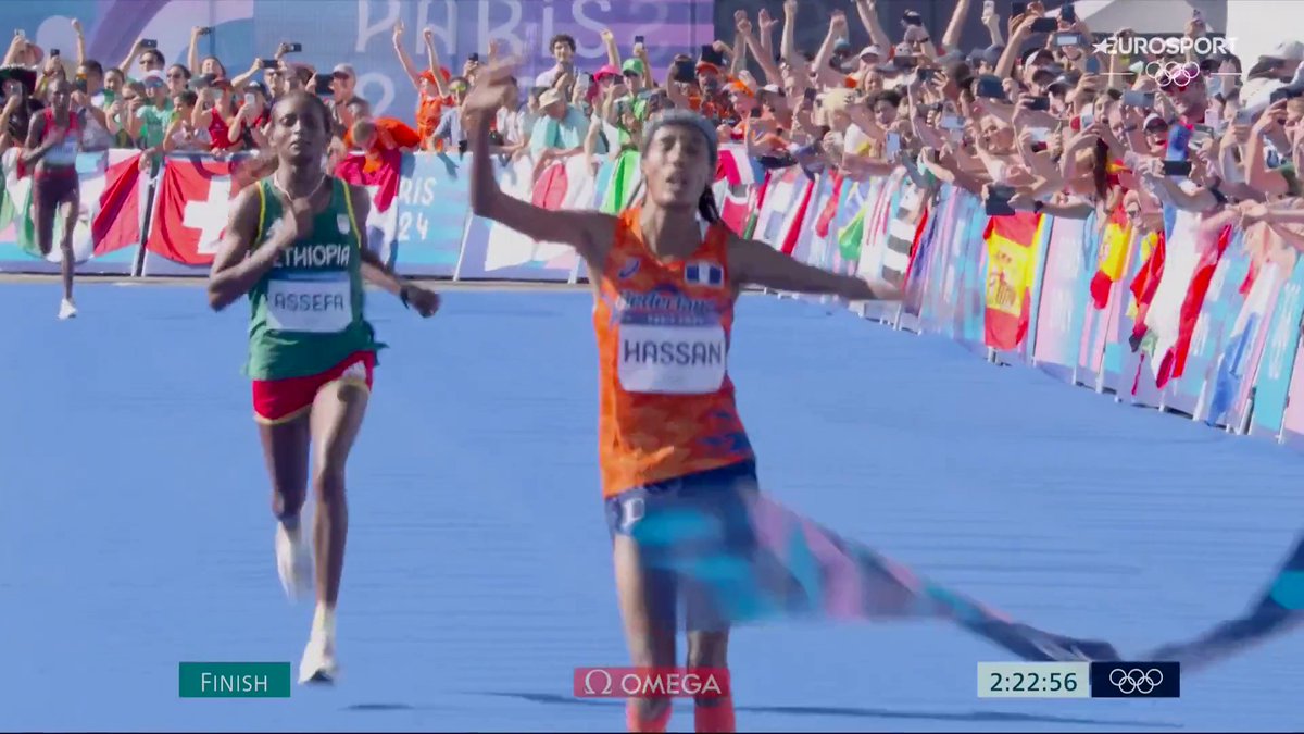 GESTA LEGENDARIA DE SIFAN HASSAN 🥉 5.000 🥉 10.000 🥇 MARATÓN ¡Qué final de infarto llegándose a tocar con Assefa! #Paris2024