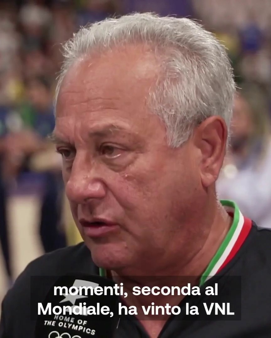 Julio Velasco non si scompone mai anche dopo una splendida vittoria come quella del volley femminile ๐ Le parole del CT dopo l'oro๐ฃ๏ธ #HomeOfTheOlympics #Paris2024 #ItaliaTeam #Velasco
