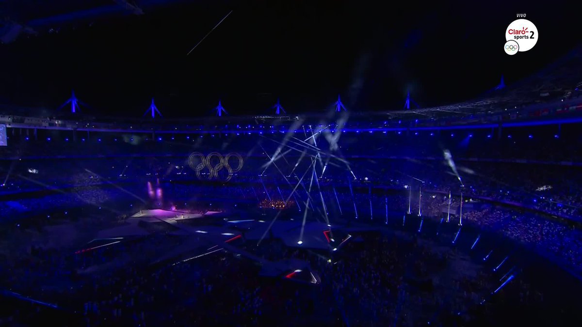 🇫🇷 PARÍS 2024 - LOS ÁNGELES 2028 🇺🇸 Tom Cruise se hace presente en el Stade de France para la Ceremonia de Clausura de Paris 2024 para llevar la Bandera Olímpica hacia Los Ángeles 2028.