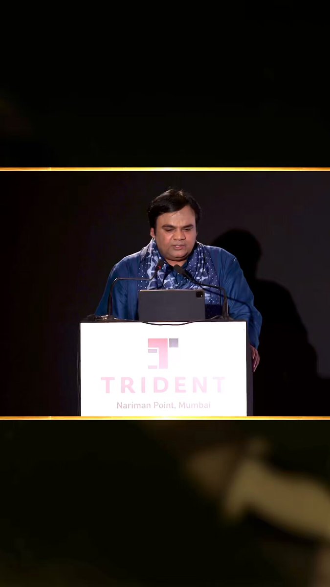 वो शख़्स आसमान था… 🥰