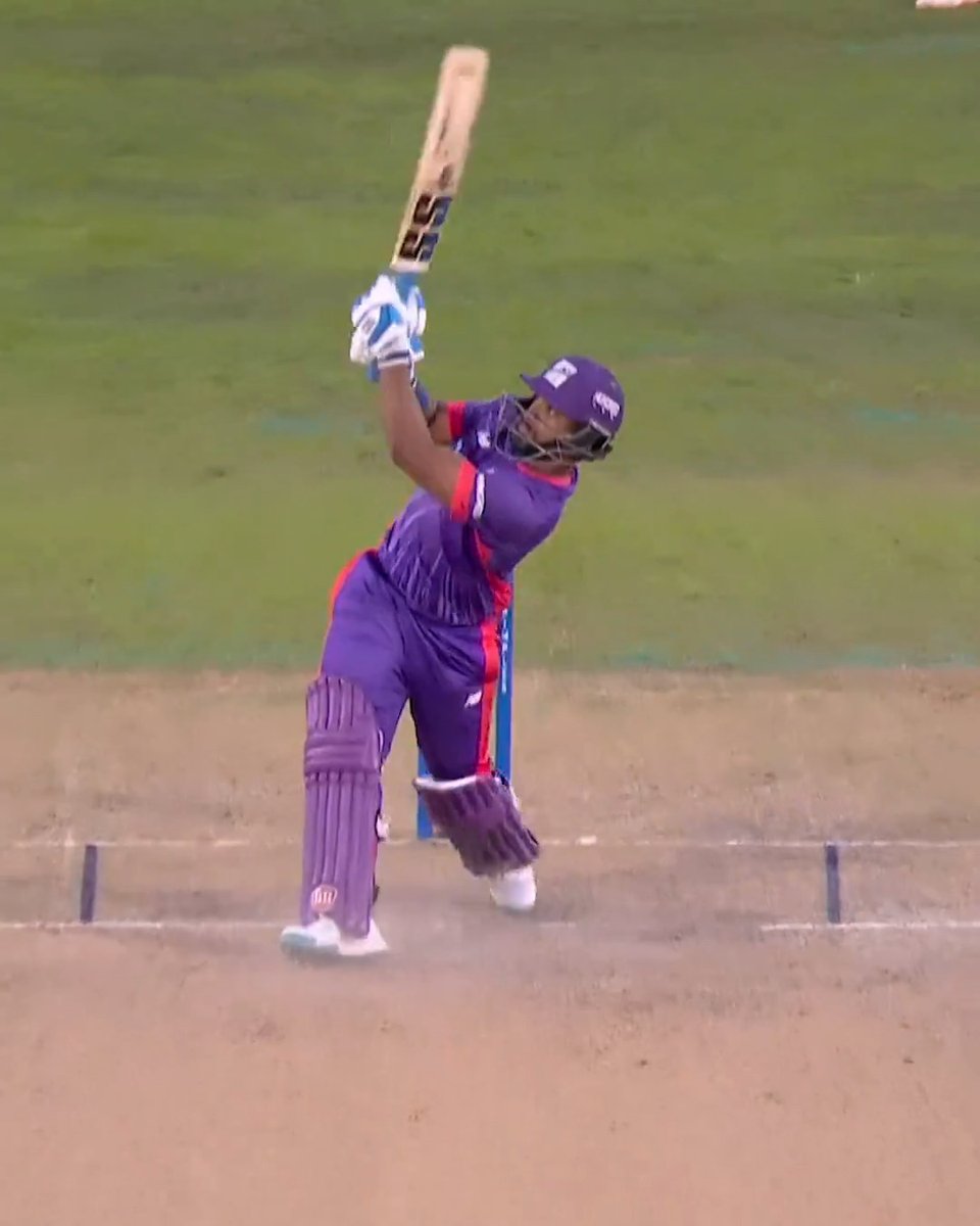 Can we have our ball back, please? 😮 NickyP's RIDICULOUS 1️⃣1️⃣3️⃣-metre 6 is the popchips Play of the Day! #TheHundred | #RoadToTheEliminator