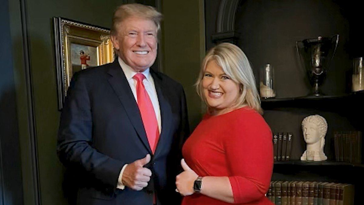 Too many Politicians are just plain 🐔 to fight against the Radical Left. Not Kat Cammack! Gator Nation’s own Congresswoman Kat Cammack knows how to fight for Florida Values. Vote for Kat Cammack for Congress!