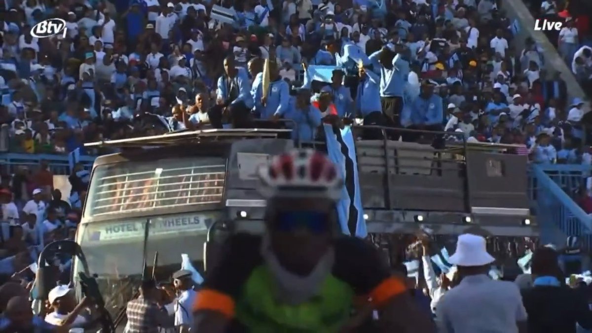 BREAKING: Botswana filled their biggest stadium to welcome back sprinter Letsile Tebogo and their #Olympics team