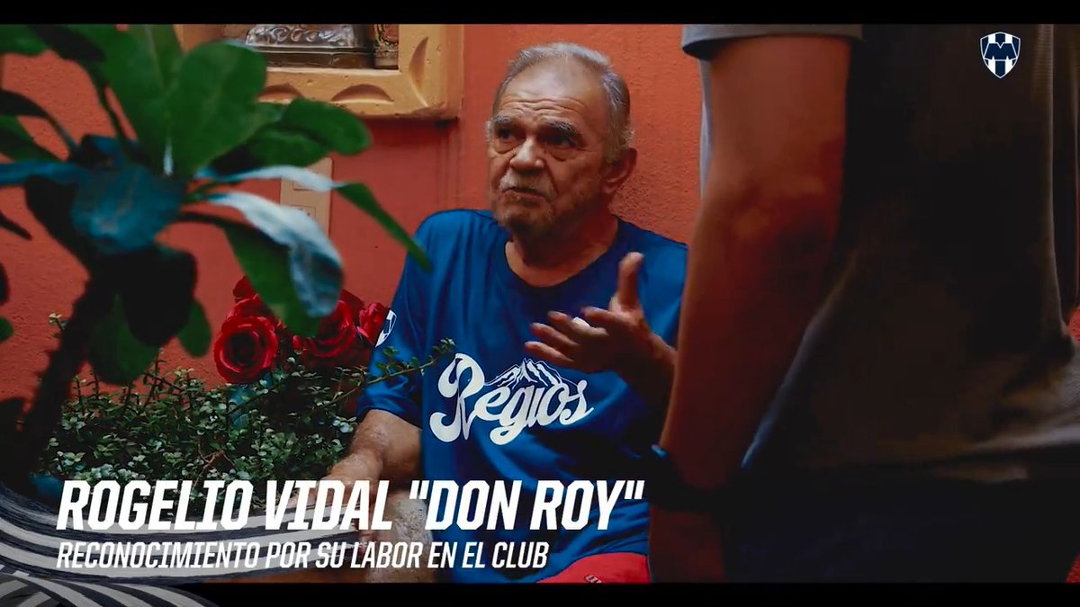 Nicolás Martelloto, “Tecatito”, @LuisCardenas22, Axel Grijalva y muchos más agradecieron y reconocieron a don Roy por su gran labor en el Club.🥹🙌🏼 ¡Muchas gracias por todo su apoyo #EnLaVidaYEnLaCancha para los jóvenes que buscan su sueño de ser futbolistas!💙