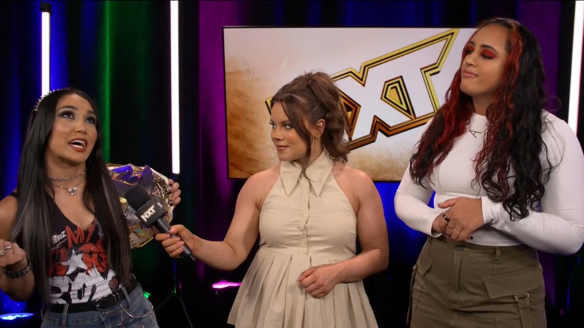 Thank you Ava! 👏👏👏 A V A has a HUGE announcement regarding the NXT Championship Match at #NXTNoMercy, but gets another talking to by roxanne... 👀 #WWENXT