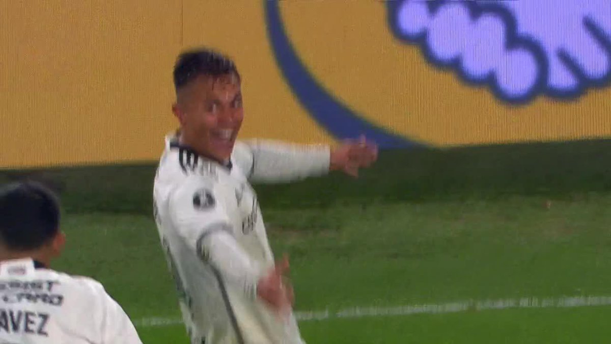 ¿Se lo perdió? Vea el hermoso pase de Carlos Palacios que termina en un GOLAZO de Vicente Pizarro.