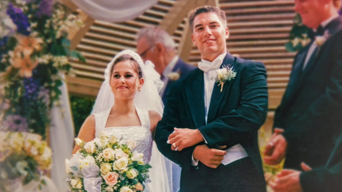 The disappearance. The search. The twists &amp; turns of a tragic murder case. American Murder: Laci Peterson is now playing.
