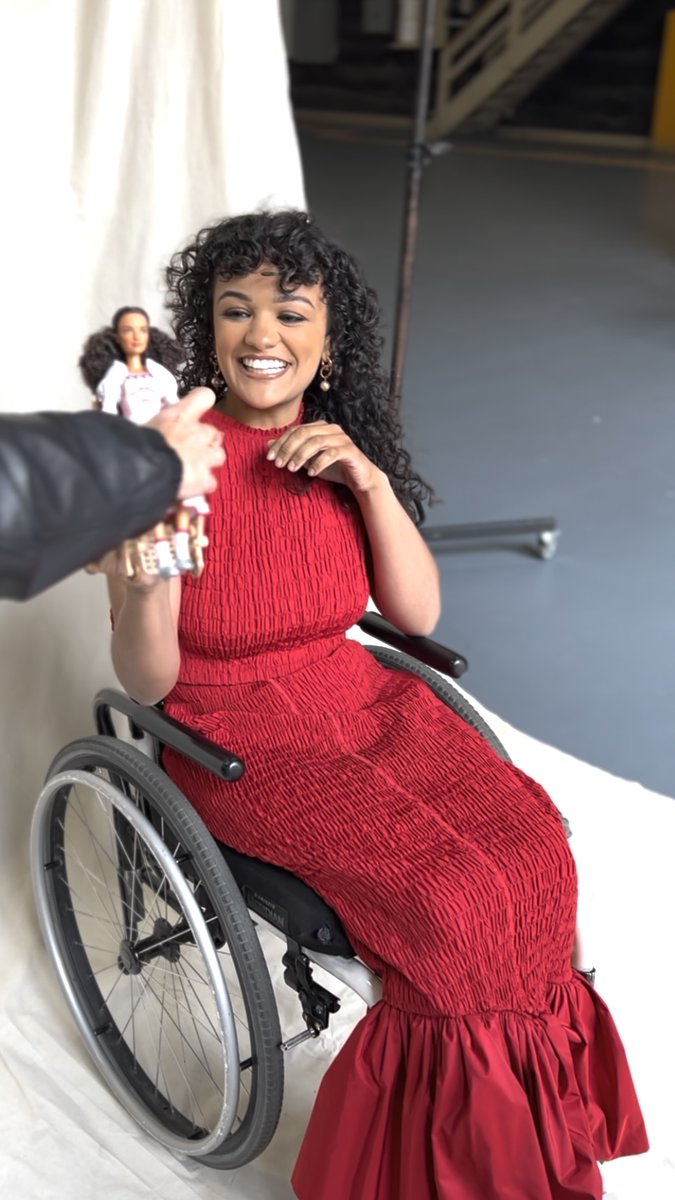 A sweet & special moment of our Nessarose doll reveal 🧡 #WickedWednesday