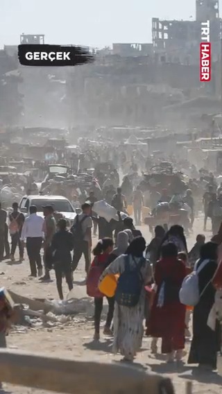 Katil İsrail'in oradan oraya sürüklediği Filistinlilerin göçü Piyanist filmini hatırlattı. Tek bir fark var; Gazze'den gelen görüntüler tamamen gerçek! #GazzedeSoykırımVar
