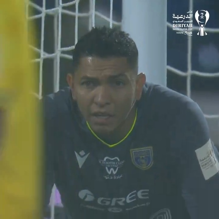 أكثر من تصدى في نصف النهائي 🔝 أداء مُميز من مايلسون 🧤👏 #كأس_الدرعية_للسوبر_السعودي