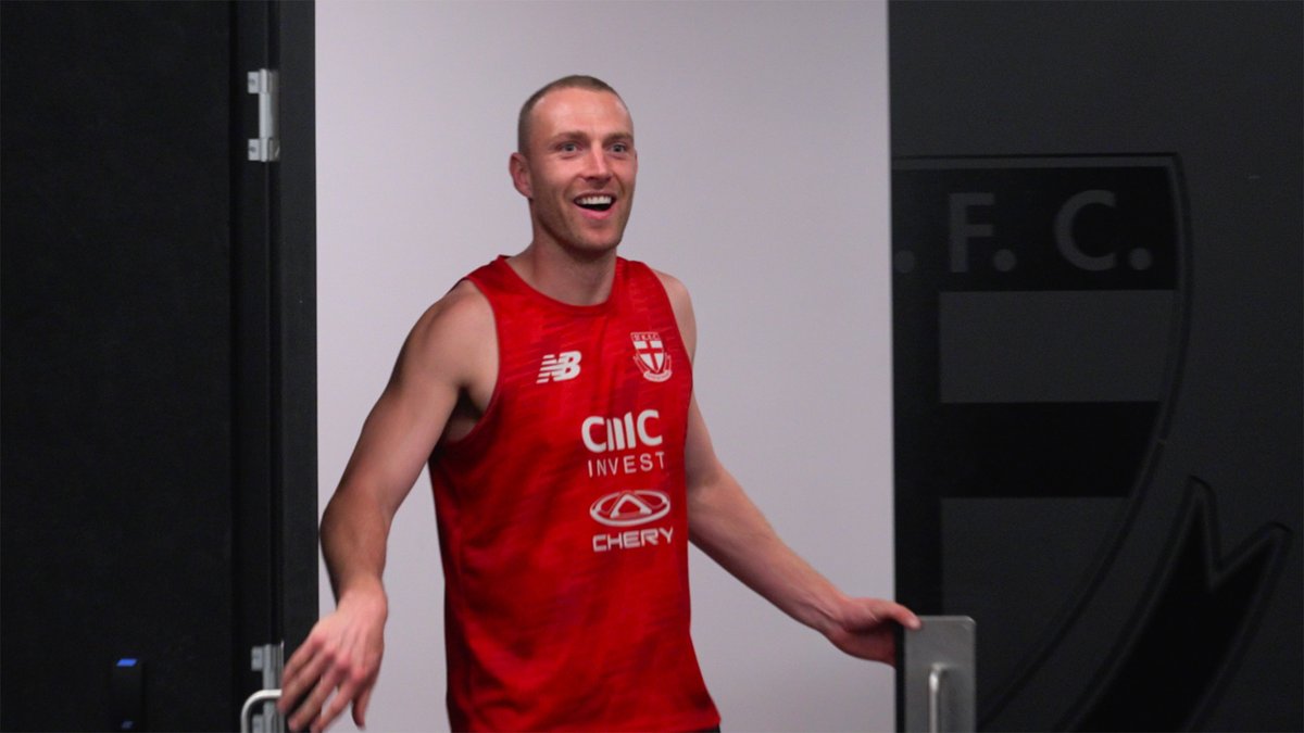 Our players DID NOT see this coming! 😂 Ahead of Saints Say Thanks Round, we invited one of the club's most passionate supporter groups to give the players a big shock.