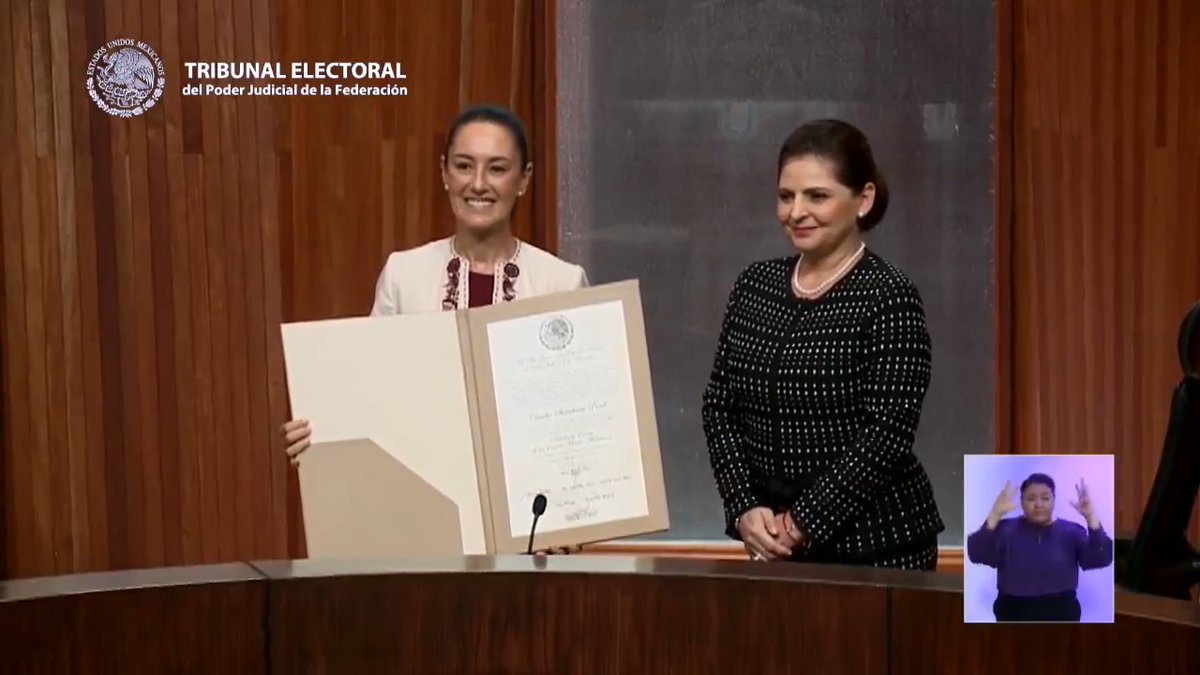 ⚖️ La #SalaSuperior del #TribunalElectoral entrega la constancia de mayoría y validez de Presidenta Electa de los Estados Unidos Mexicanos a Claudia Sheinbaum Pardo.
