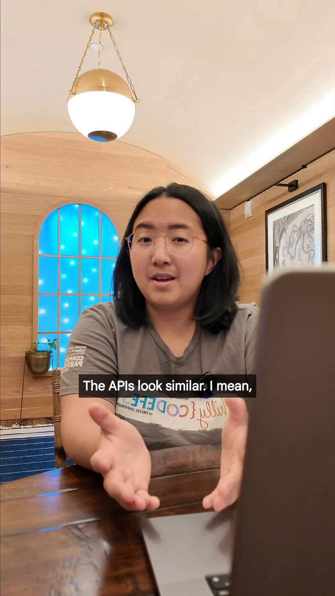 Adding generative AI to your app? Should you use the Google Generative AI package or Firebase Vertex AI? Keep watching. 👀 Khanh Nguyen 🥥🌴 breaks down the differences (and similarities) between the two →