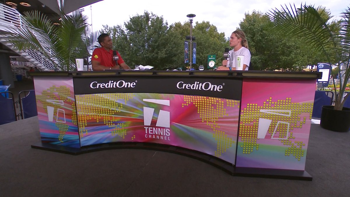 ✅ Helping out with the kids ✅ Taking classes ✅ Inspiring the next generation Caty McNally is making the most of her time while she recovers from injury 💜 #CincyTennis