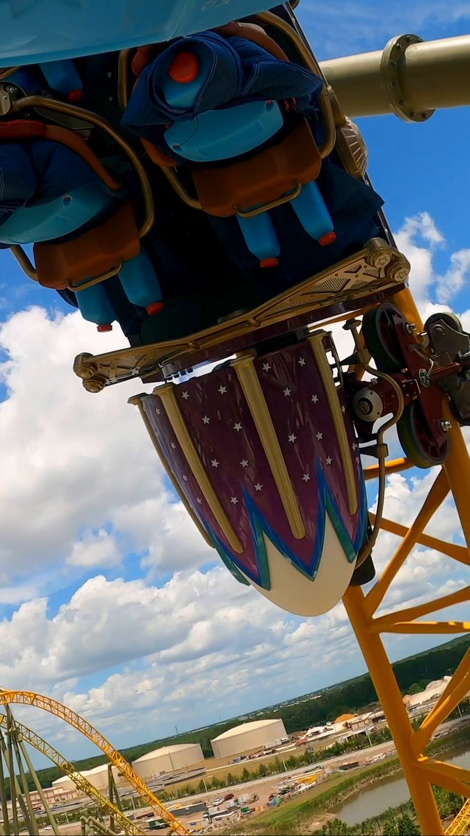 The stars are aligning for National Rollercoaster day, here is a first look at Stardust Racers! Coming to Epic Universe in 2025. 💫