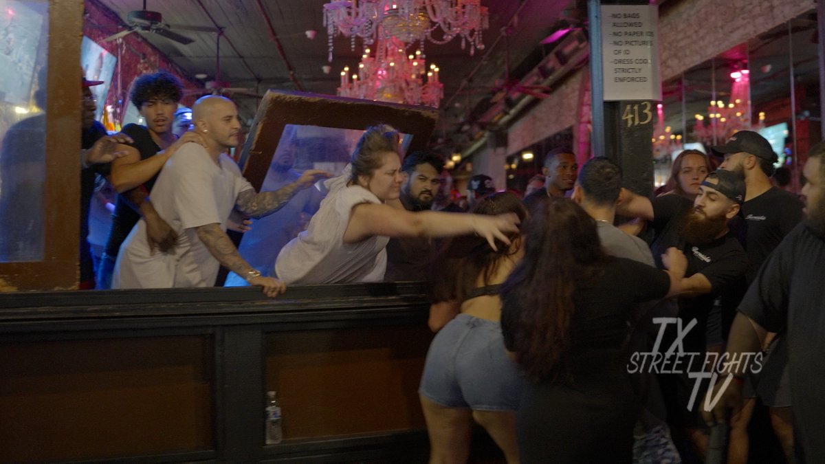 Bar fight 6th Street Austin 8-15-2024 #fight #6thstreet #streetfights August 2024