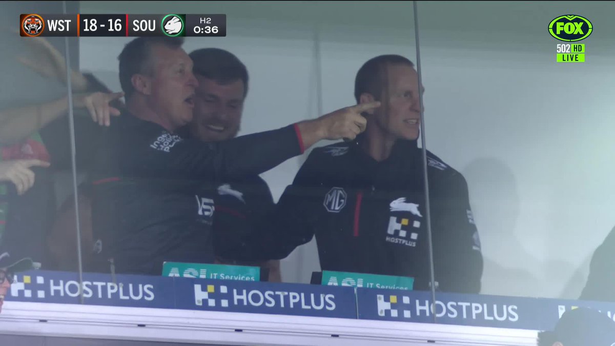 The Rabbitohs thought they'd won it! 😳 📺 Watch #NRLTigersSouths on ch.502 or stream on Kayo: ✍️ BLOG 🔢 MATCH CENTRE