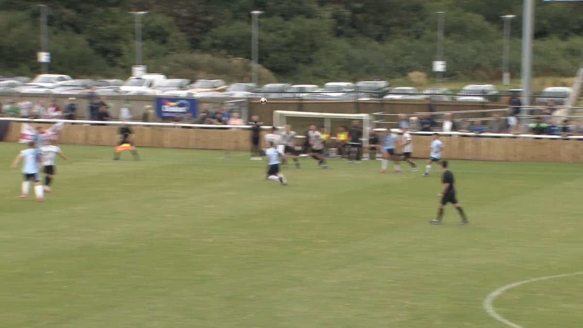It's Ashington AFC French magician with a moment of magic 🪄🇫🇷 #EmiratesFACup