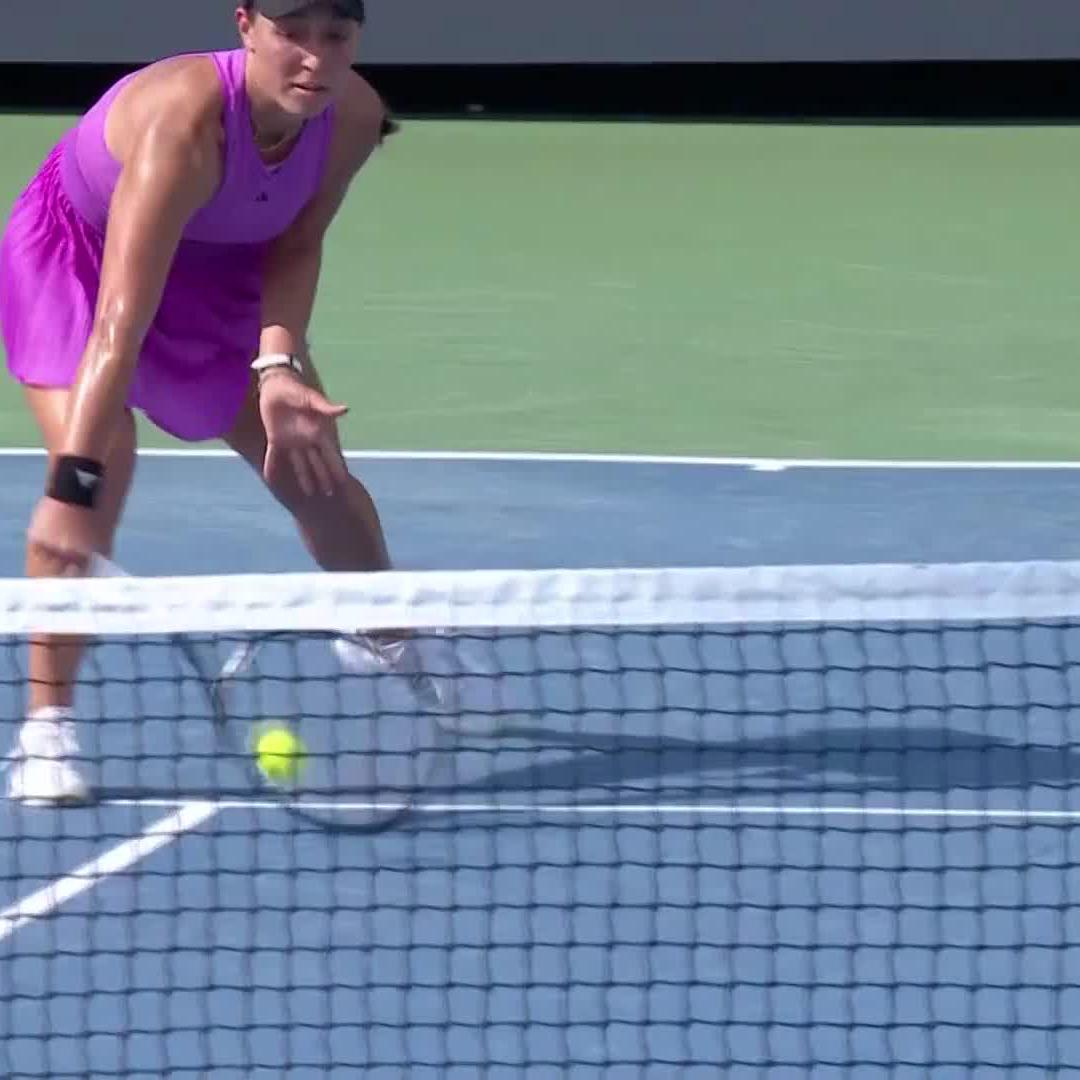 This is pure artistry from Jessie Pegula 👩‍🎨 #CincyTennis