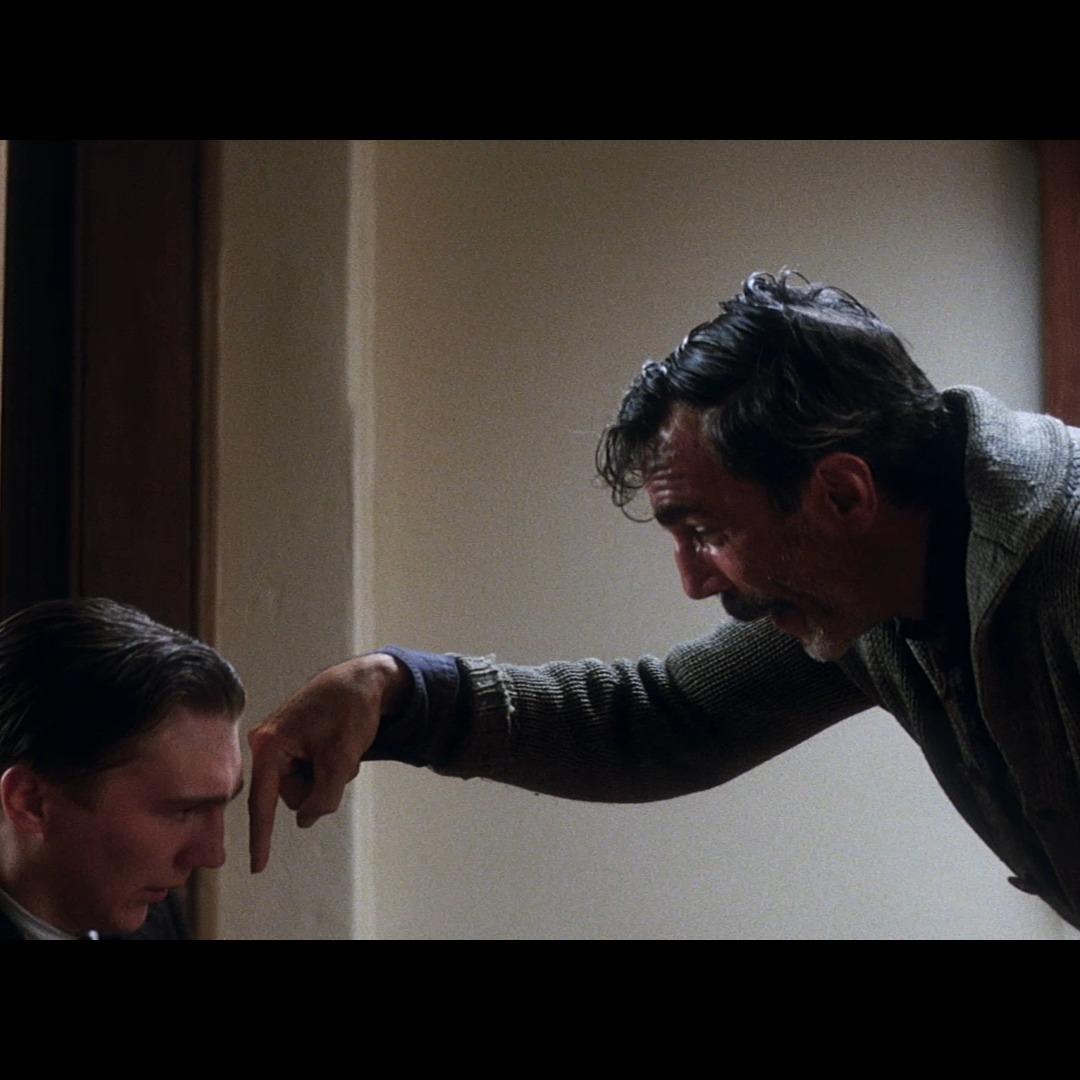 Evening viewing recommendation? On Criterion Channel, watch THERE WILL BE BLOOD (2007) in our Directed by Paul Thomas Anderson collection! 🖤 An electrifying performance from Daniel Day-Lewis animates this sprawling epic of family, faith, power, and oil—the rare twenty-first-century film to have already ascended to the level of modern myth.