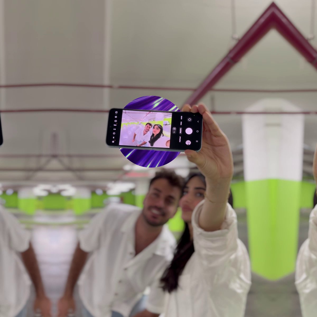 With the new galaxyZFlip 6, capture your best moments in style and share it with us Samsung Levant! Whether it’s a spontaneous selfie or a photoshoot, use #GalaxyZFlip6 to be recognized and tag a friend you’d love to share this moment with. 🌟 📸 💖 ✨