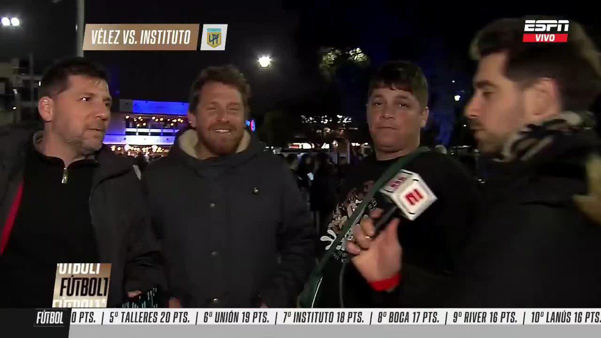 🤫 INFILTRADOS EN EL AMALFITANI Un grupo de cordobeses hinchas de Instituto llegaron hasta Liniers y se animaron a dar el once del Fortín. 📺 No te pierdas #ESPNFútbol1 en vivo por #DisneyPlus