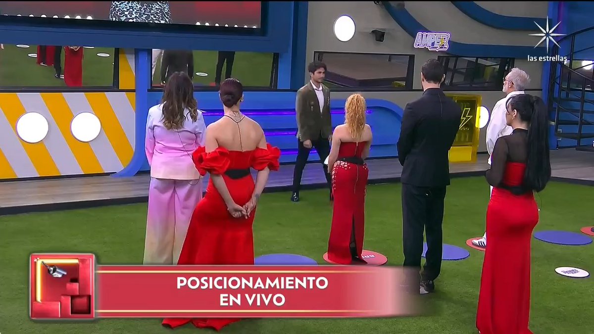 #SianChiong y #SabineMoussier hacen su posicionamiento 👀🫢 #LaCasaDeLosFamososMx, de lunes a viernes 10:00 p.m. por #El5, domingos, 8:30 p.m. por #LasEstrellas y 24/7 por #VIX 📺📱