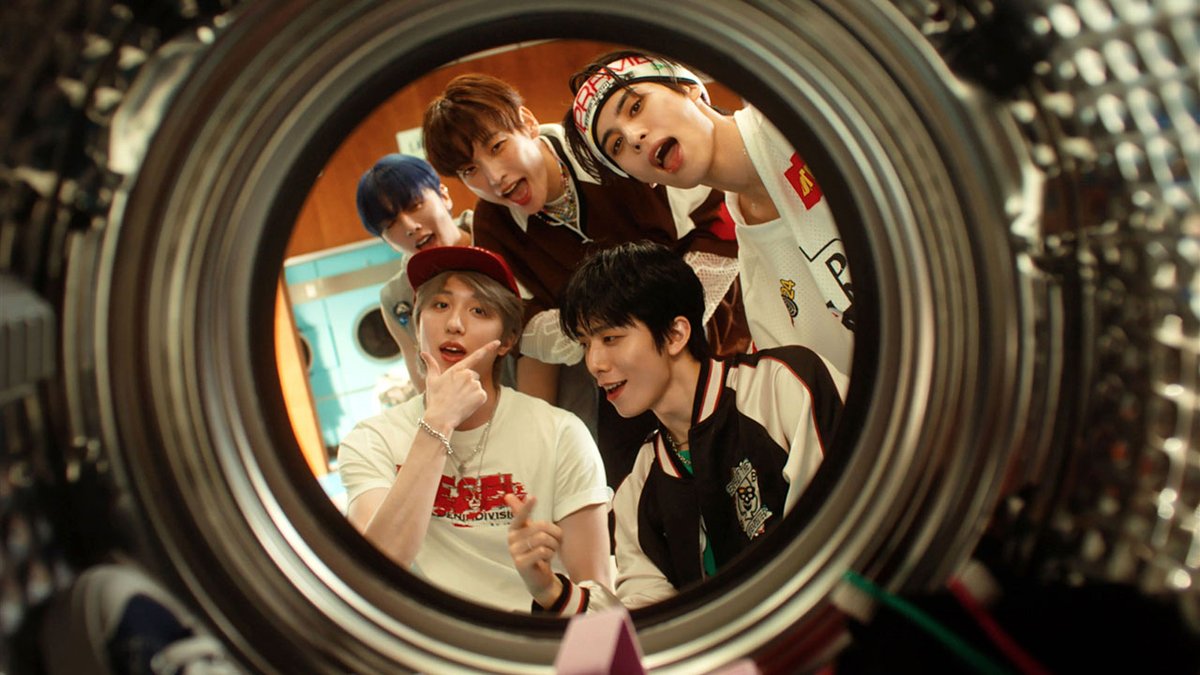 SF9 14TH MINI ALBUM [FANTASY] 'Don’t Worry, Be Happy' MUSIC VIDEO YOUTUBE - #SF9 #에스에프나인 #14TH_MINI_ALBUM #FANTASY #Dont_Worry_Be_Happy