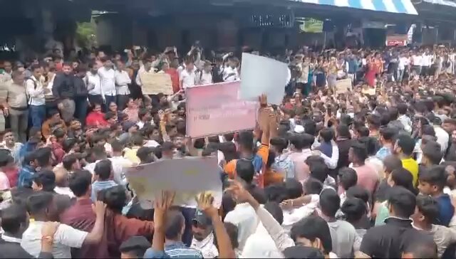 While we are demanding justice for the #KolkataDoctorCase, 2 nursery girls in Maharashtra were sexually assaulted, sparking protests in #Badlapur. Our daughters are not safe anywhere. How long will we keep hearing such news???