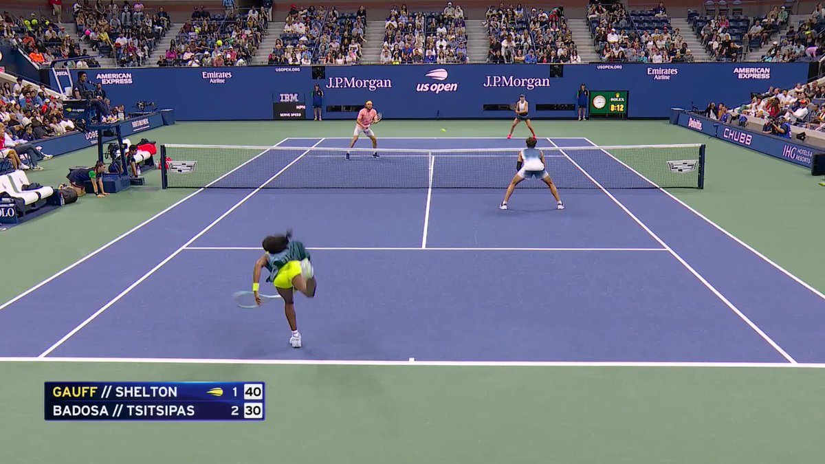 Ben Shelton leaves Coco Gauff hanging during their mixed doubles match ahead of the US Open 😂 Pain.