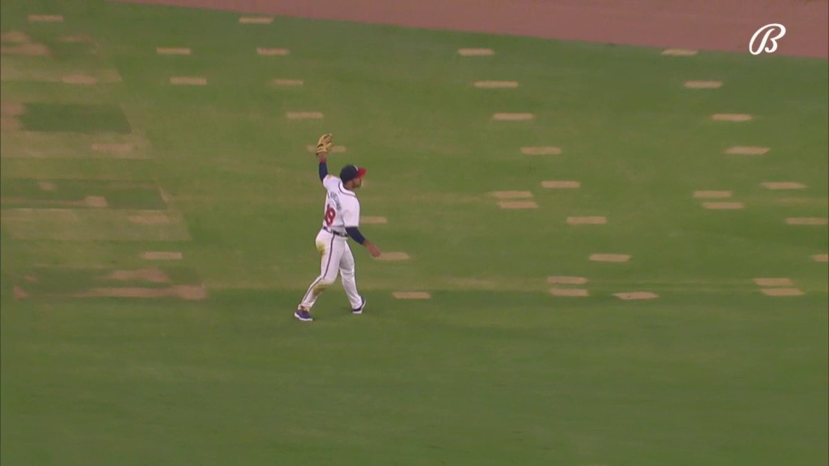WHAT A PLAY. Big team W to kickoff the homestand.