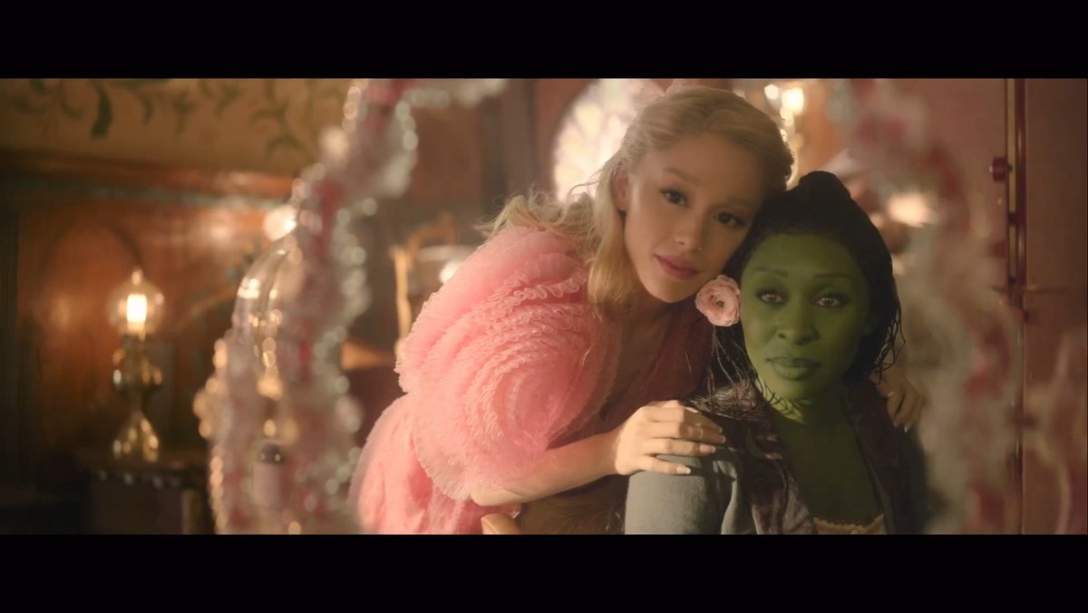 Two Best Friends 💖💚 See @WickedMovie November 22. #WICKED