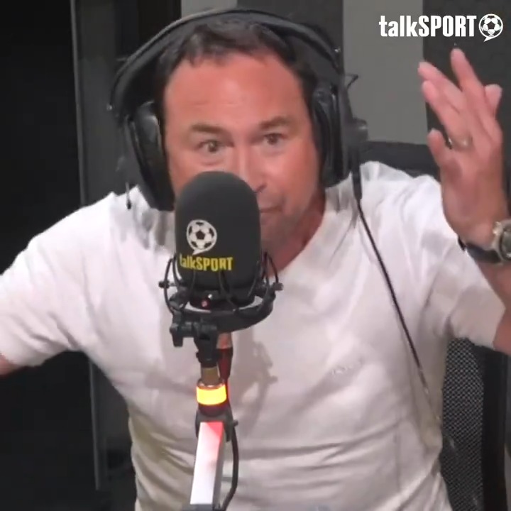 🗣️ "It happens... This is Football." 👀 "On a human level, I feel for Raheem Sterling!" 😱 "People should not be treated like that!" 🤬 "This Clearlake situation is a mess." Jason Cundy Hugh Woozencroft &amp; 🔰 Flex 🔰 have a heated debate over #CFC Raheem Sterling