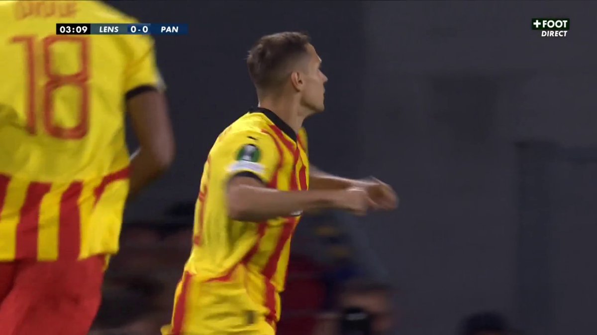 Frankowski fait exploser Bollaert après 4 minutes face au Panathinaikos. ⚽️❤️💛 🎥 CANAL+ Foot