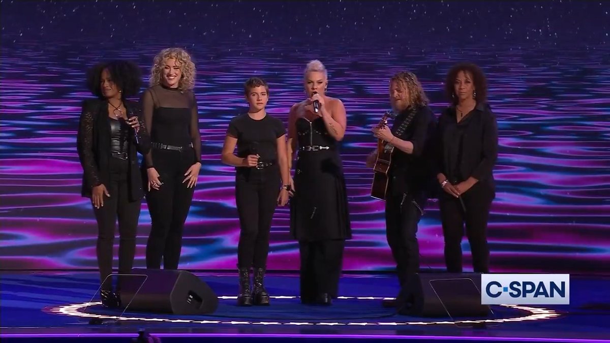 P!NK (P!nk) preforms at the #DNC.