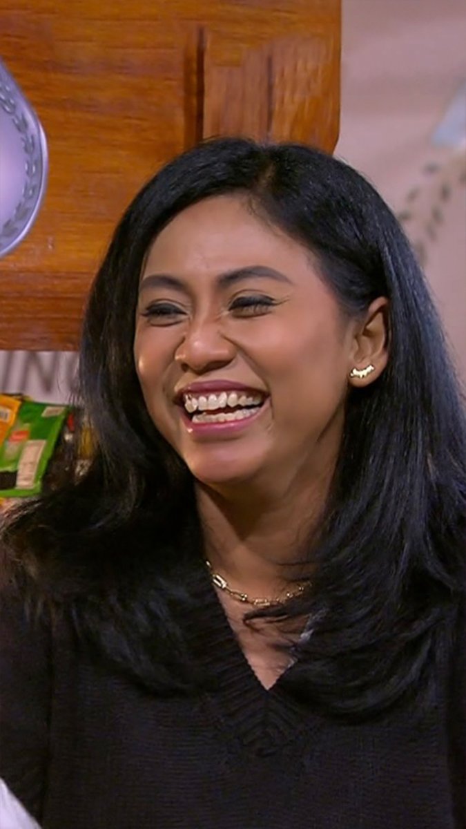 Lengah dikit "DEMO!! MALAH NONTON SYUTING"