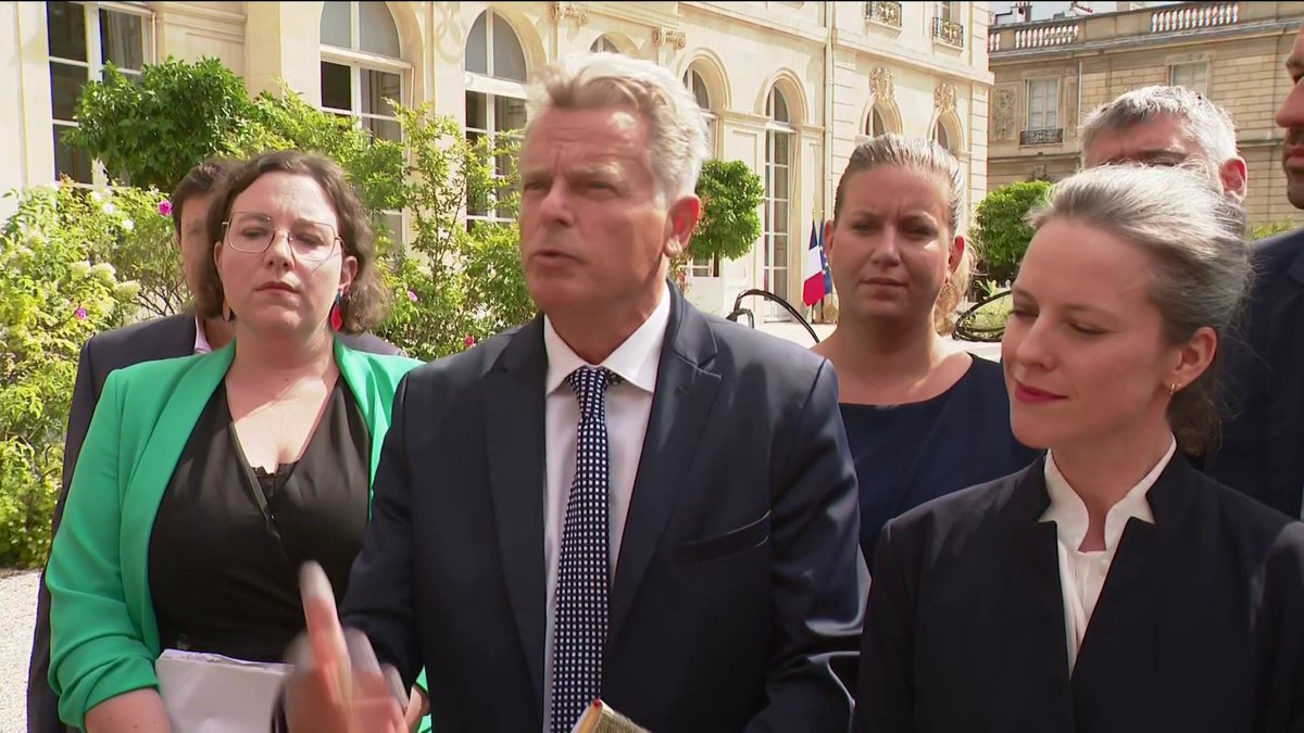 🔴 🗣 "Nous sommes extrêmement satisfaits (...) Nous avons eu une discussion très riche (...) Il a reconnu qu'un message avait été envoyé par les Français (...) Il est lucide sur cela." Lucie Castets s'exprime après un entretien avec Emmanuel Macron.