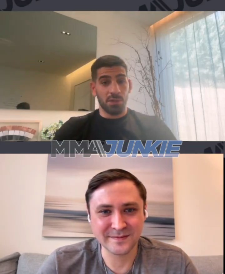 Ilia Topuria says Sean O'Malley and Max Holloway "both suck" and he would "beat both of them in the same night." And as for Islam Makhachev? "I respect him, but there's levels." 😳 (via Mike Bohn)