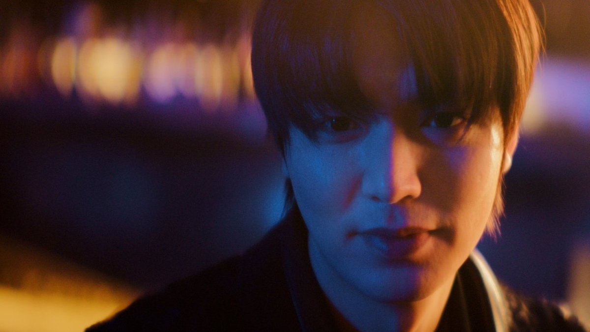 Lee Minho sets the stage for an emotional new chapter of Pachinko. Season 2 of Pachinko is now streaming.