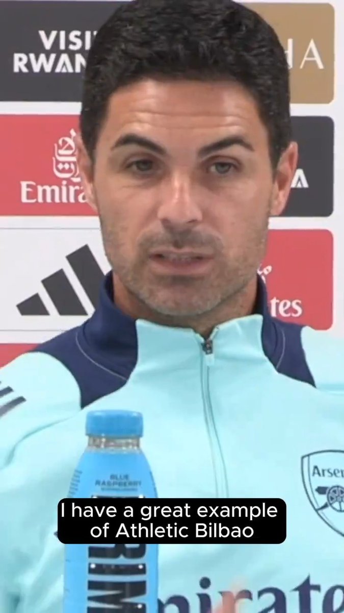 🎙️ Mikel Arteta: "Quiero tener un equipo que sea mitad cantera, mitad extranjero y ganar la Premier y la Champions consistentemente. Un gran ejemplo es el Athletic, lo que han hecho sólo con la cantera y jugadores vascos es remarcable". 🦁